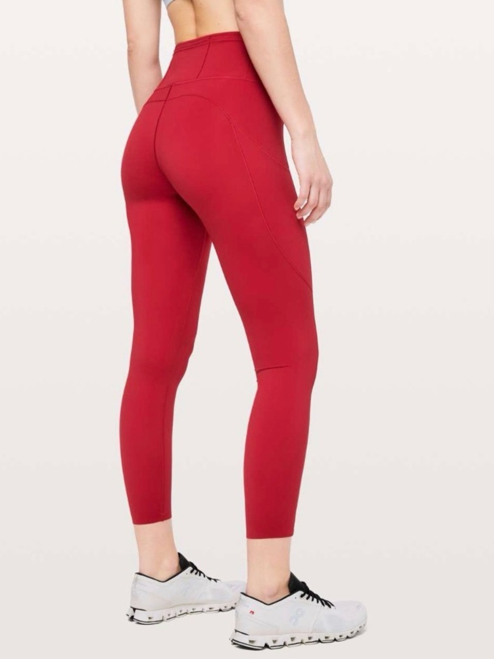 Lululemon Fast & Free 7/8 Tight II *Non-Reflective Nulux 25"
Dark Red size 6